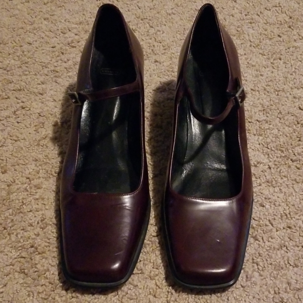 5/$50 Coach square toe mary jane burgundy shoes